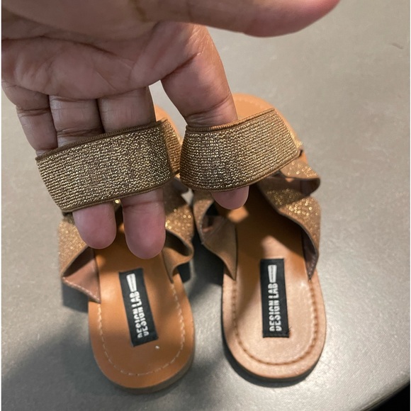 Design Lab Bronze Lazzy sandals strappy gold glitter flats size 8.5 - Picture 4 of 8